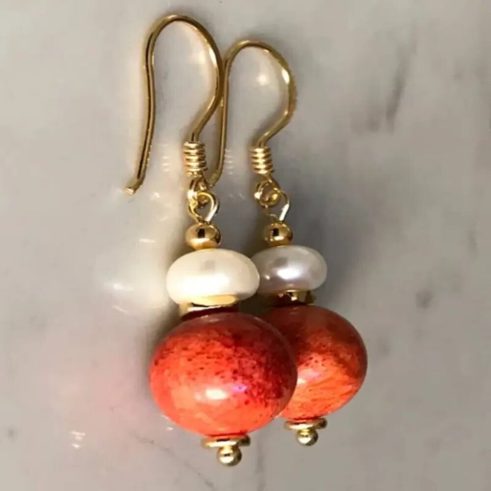 NEW red coral and freshwater pearl dangle earrings - Picture 3 of 4